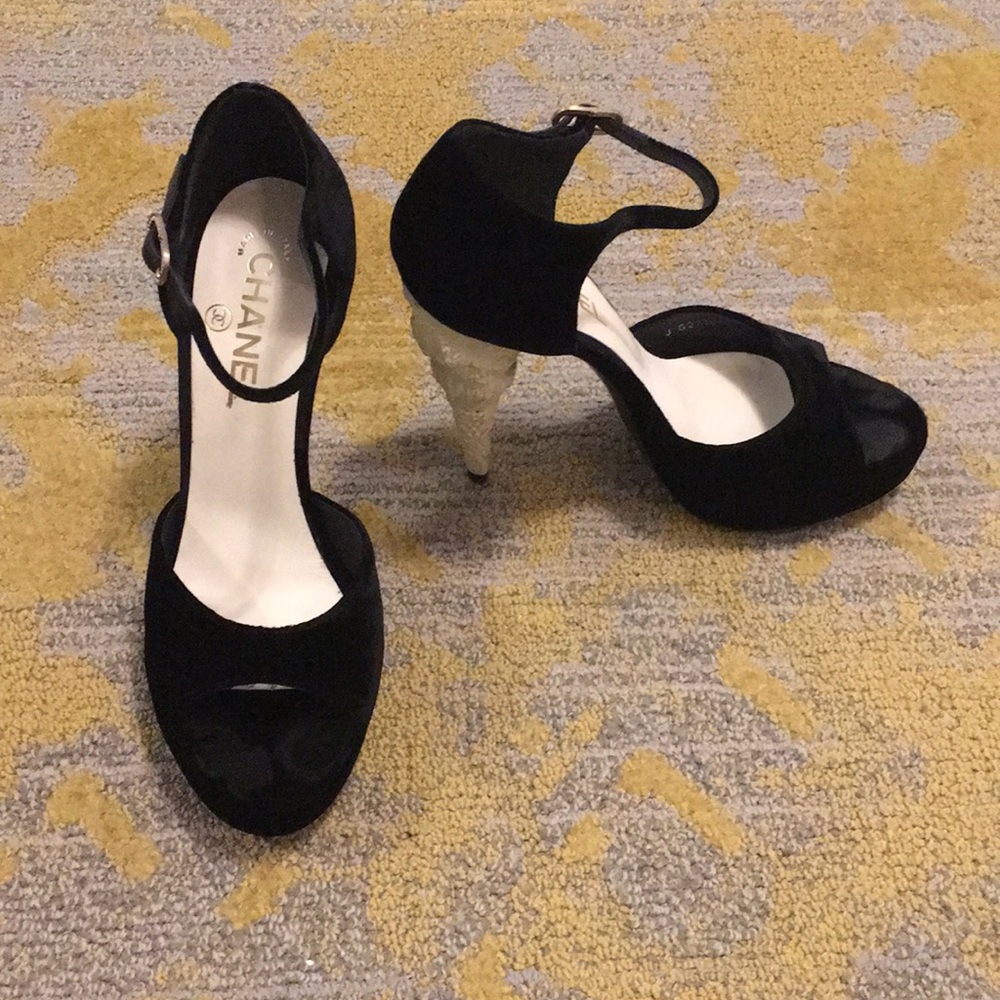 Chanel Velvet Art Deco Carved Heels